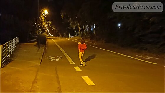 peeing amateur cuming in public porn videos