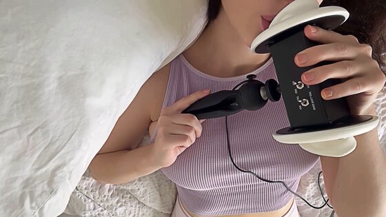 aussie asmr licking ears deep in ears asmr honeygirl sunporno