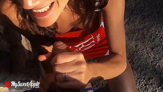 brown hair clothed sexvid blowjob cumshot