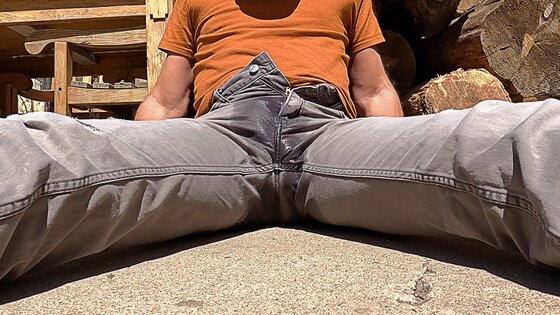 gay jerking off spraying piss in public xvideos